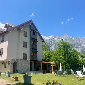 villa-molla.albaniahotels.org/