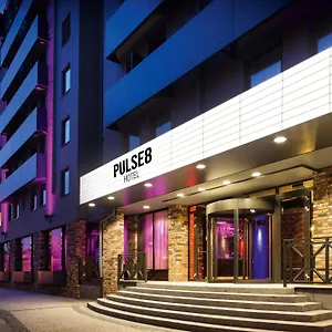 Szálloda Pulse8 