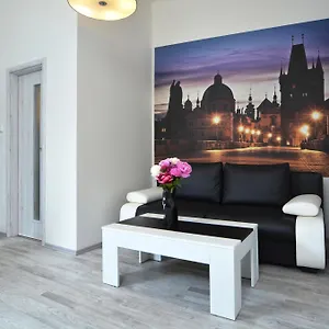 Navratilova Apartamento