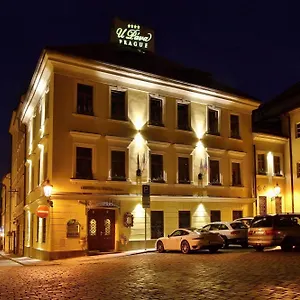 Szálloda U Pava, Prága