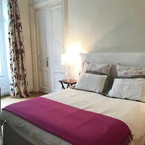 Alojamento de Acomodação e Pequeno-almoço Parc Monceau 