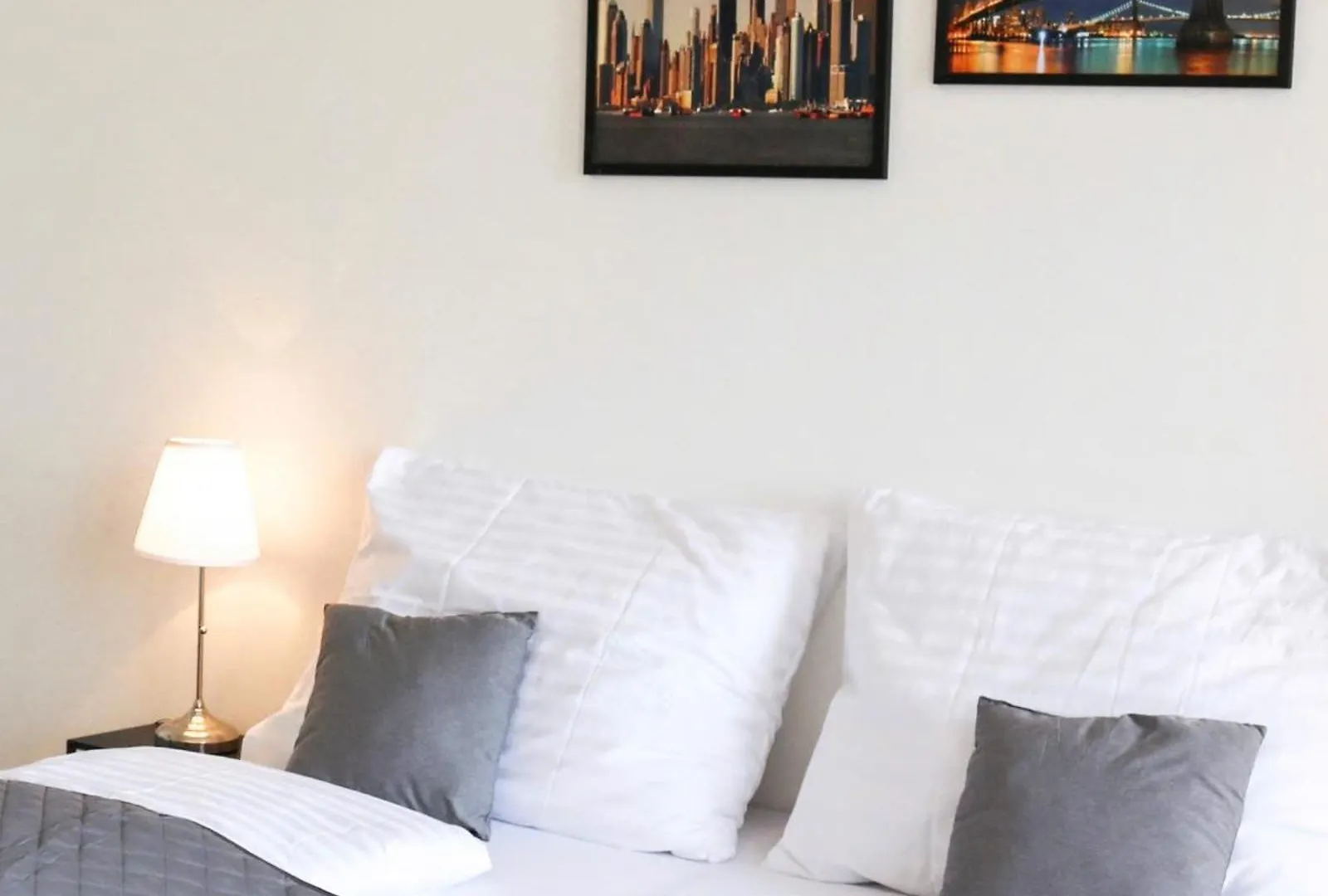 Rose Suites And Rooms Прага 3*,  Чехия